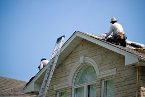 When to Call in the Professionals for Roof Repair